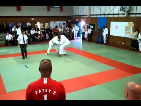 Bo Greaves - High WycombeJudo Masters2011 Fight 2.mp4