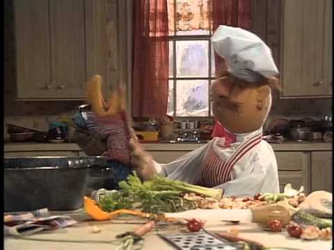 Swedish Chef Finds The Greatest Christmas Bird Of All