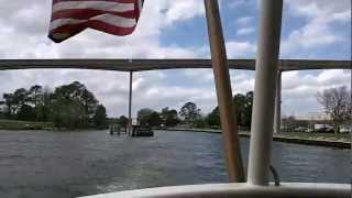 preview picture of video 'Boat Ride on Seven Seas Lagoon and Bay Lake at Walt Disney World'
