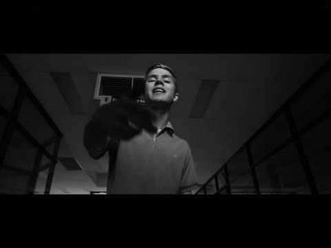 DR FLEA - Keep On Moving