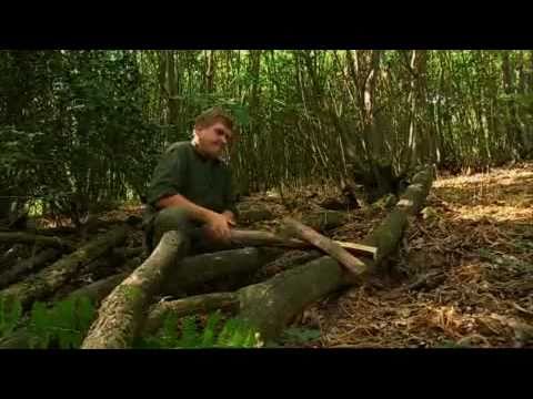 Ray Mears - How to split wood with a saw, Bushcraft Survival