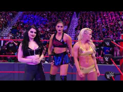 FULL MATCH: 1080pHD WWE RAW 04/09/18 Mandy Rose vs Sasha Banks with Bayley & Sonya at Ringside
