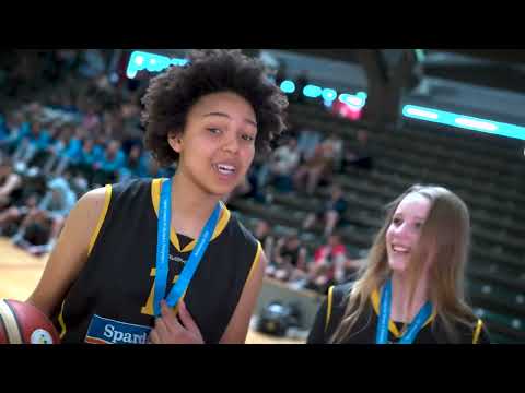 Musikvideo Mach Mit! von Thööö