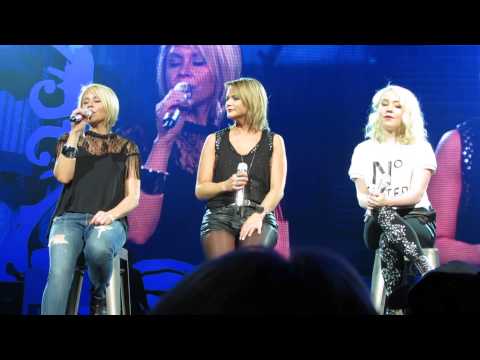 Miranda Lambert, RaeLynn, Gwen Sebastion "Cowboy Take Me Away" Live
