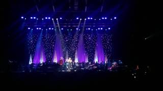 My Grown Up Christmas List LIVE Amy Grant.