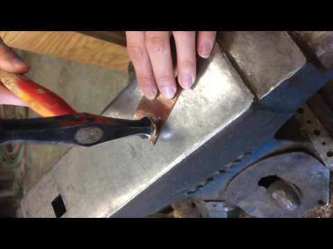 Metalsmithin ft Kahn Commodo & Gantz