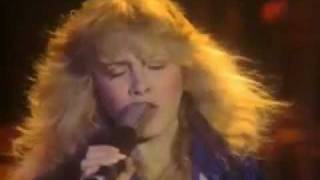 Stevie Nicks 'Rhiannon ' 1981 live by meadsooz