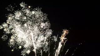 preview picture of video 'Feuerwerk beim 20. Sommerfest in Möhlau [05.06.2014]'