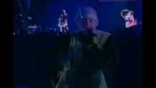 Eminem &amp; Obie Trice - Luv Me - Live.flv