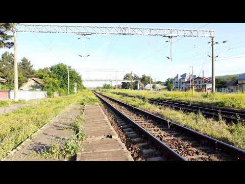 Trenul IR 1753 București Nord-Suceava Nord soseste in gara Dolhasca