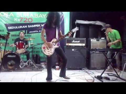 Exentrix Feat John Paul Ivan - Are you gonna go my way