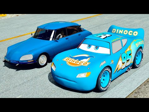 Lightning McQueen Dinoco vs Citroen DS at Top Gear Track