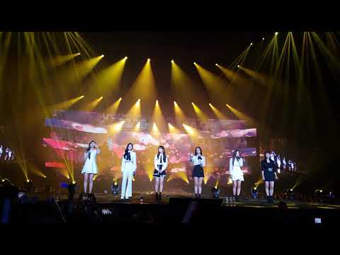 [180907] HallyuPopFest 2018 A Pink Part 6/9 - Eyes Part 2