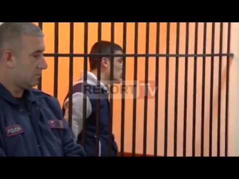 Report TV - Kushtetuesja rrëzon Aldo Hoxhën grabiti varëse mbetet burg përjetë