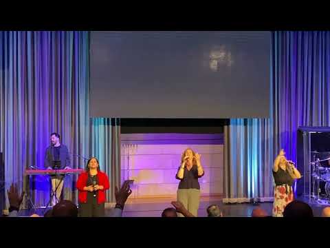 “El Gibor v’ El Elyon” (Mighty God, Most High) - Melissa Moot, King of Kings worship in Jerusalem