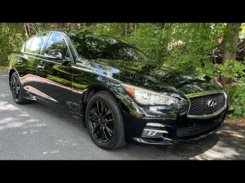 2015 Infiniti Q50 - Image 30