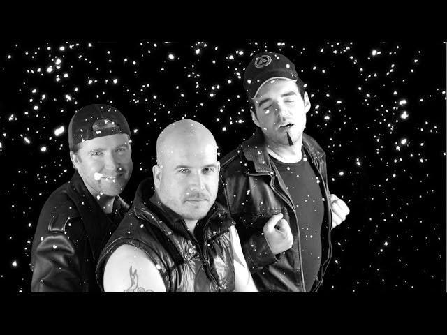 Video zu 'Tell The World' ansehen