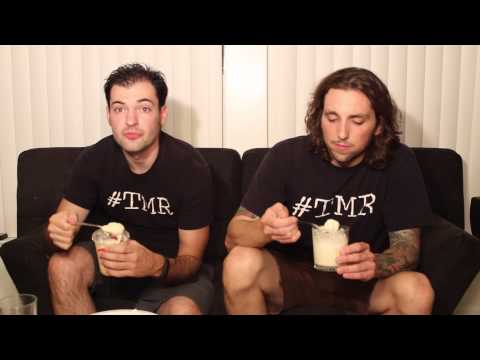 Jack In The Box Salted Caramel Ice Cream Shake - The Two Minute Reviews - Ep. 377 #TMR