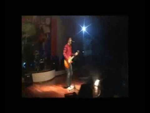 Rico - Gustavo Esquivel