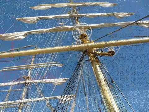 Película El velero ruso Kruzenshtern  visita Vigo Galicia 2011