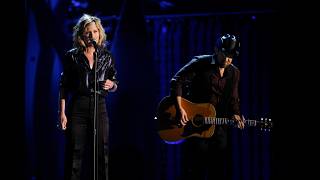 Sugarland - "Stay" | CMA Awards 2007