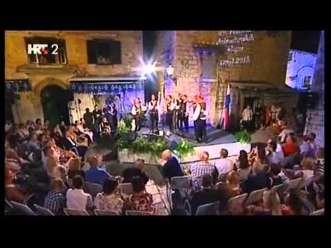 Klapa Bunari - Sagradit ću kuću (FDK Omiš 2015.)