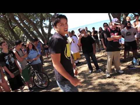 Kayzee vs Bound2Smoke