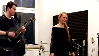 Girl Can't Be Herself - Alicia Keys (acoustic cover by Mr. Caedo feat. Jana)