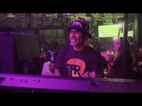 @ParadiseRootz Au Taroga Lo [ Live Show - White House Nadi ]