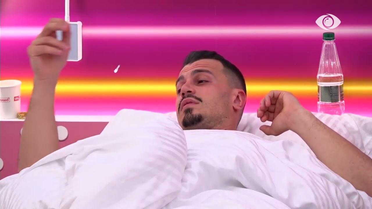 “Më pëlqen Livia më shumë se Juela”/ Rogerti diskuton me Gretën, banorja: Tani nuk ke më shtëpi…