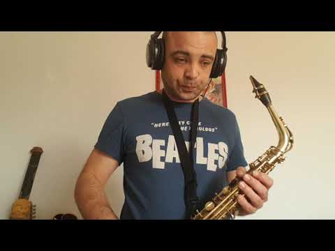 Roméo, 18 mars - Saxophone : Fa# ( 2 doigtés différents)