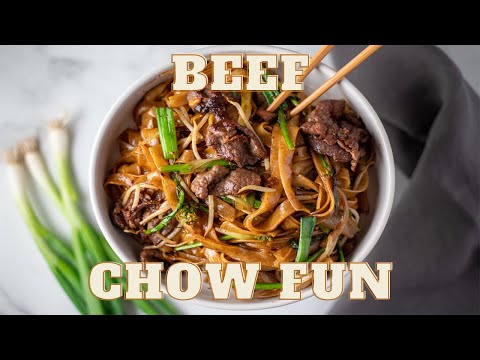 Chinese Beef Chow Fun // Easy Beef Chow Fun Recipe