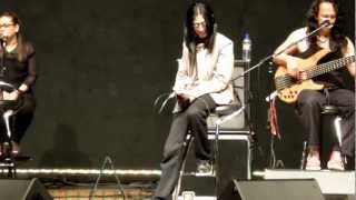 Slam Unplugged Live In Singapore-Jika Kau Rasa Getarnya