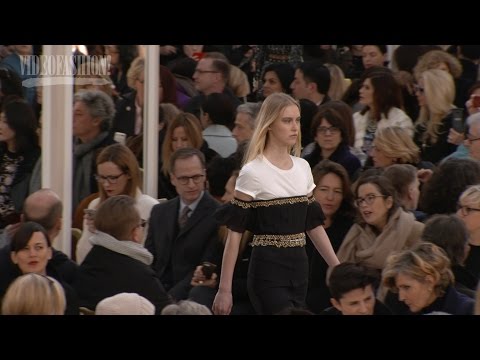 Chanel - Fall 2016 - Paris Fashion Week - Videofashion News