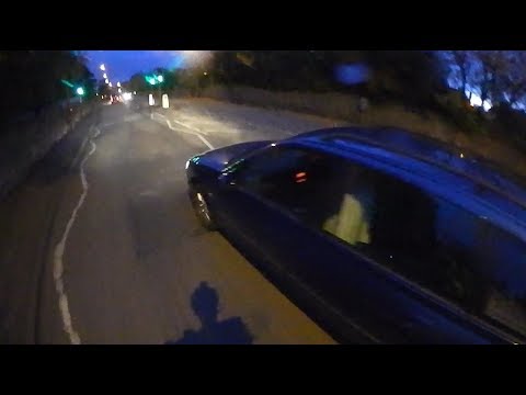 SJ51??? - Close pass at a traffic island