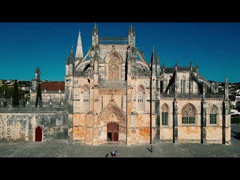 Mosteiro da Batalha: Descubra a Majestade Gótica e a História Fascinante deste Tesouro de Portugal!