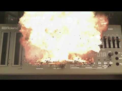 Roland TB-303 Day: Don't Stop 303 Tribute with TB3 and Korg Volca Bass