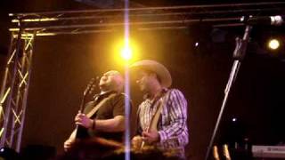 Trent Willmon Cold Beer and a Fishin Pole