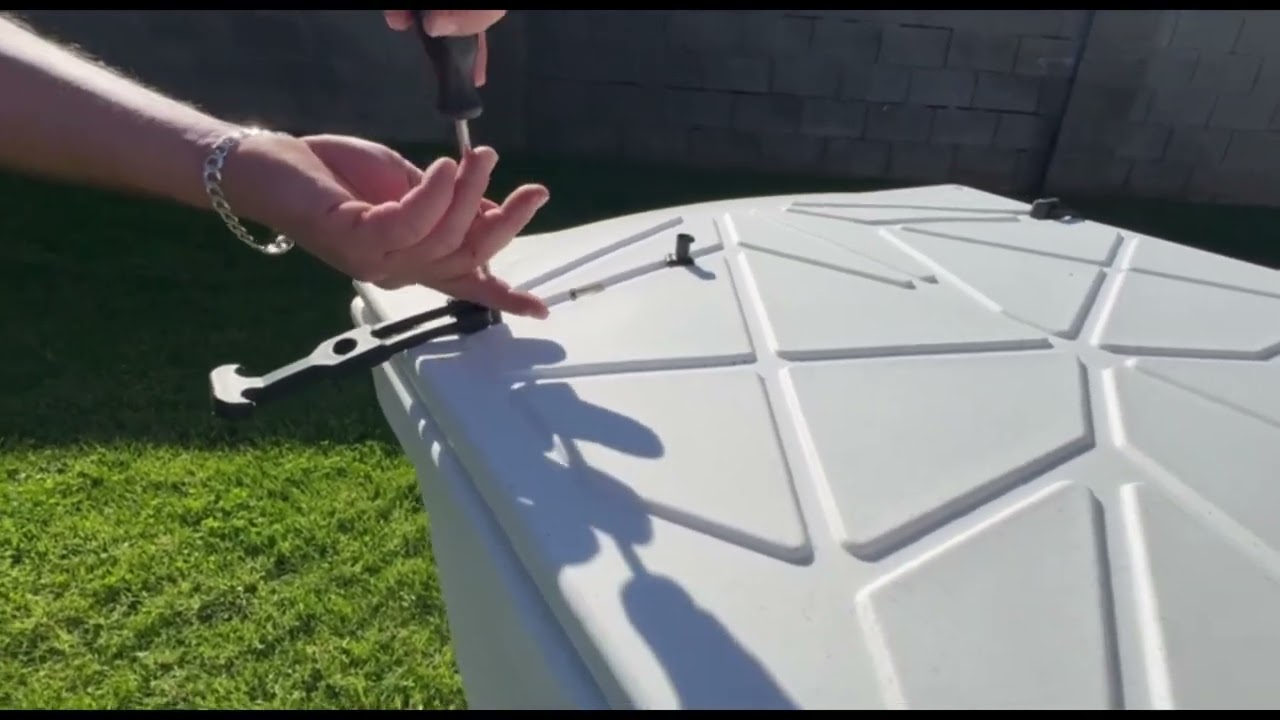 Installing Frozin Latches
