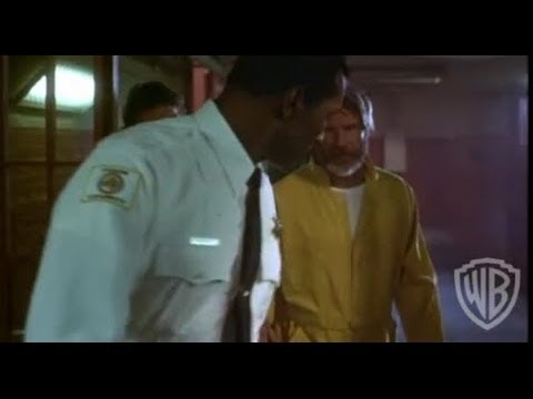 The Fugitive - Original Theatrical Trailer