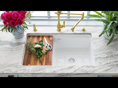 Custom Kitchen Features and Interior Design Ideas