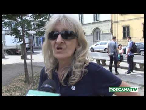2017-06-10 FIRENZE - CALCI E BASTONATE, DONNA _SAMURAI_ PZZA INDIPENDENZA