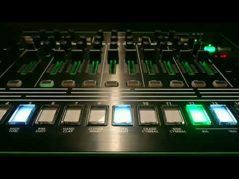 Roland TR-8 as a groovebox. Ex-Zen-Trick.