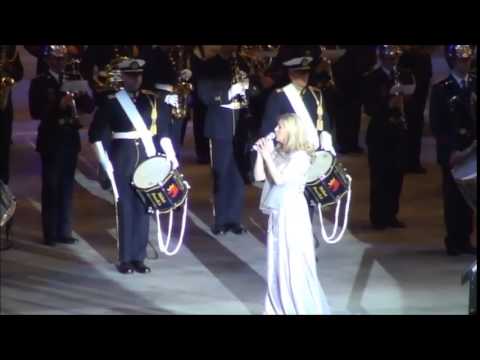 SWEDEN INTERNATIONAL TATTOO 2015 Act 1 Finale