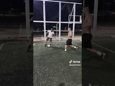 jogando bola no Parque dos ervais aqui em Ponta Porã Estado Mato Grosso do Sul