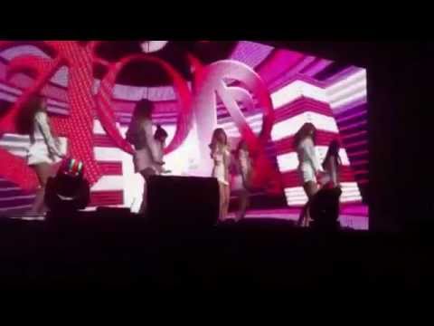 AOA Debut Showcase Elvis Dance Version