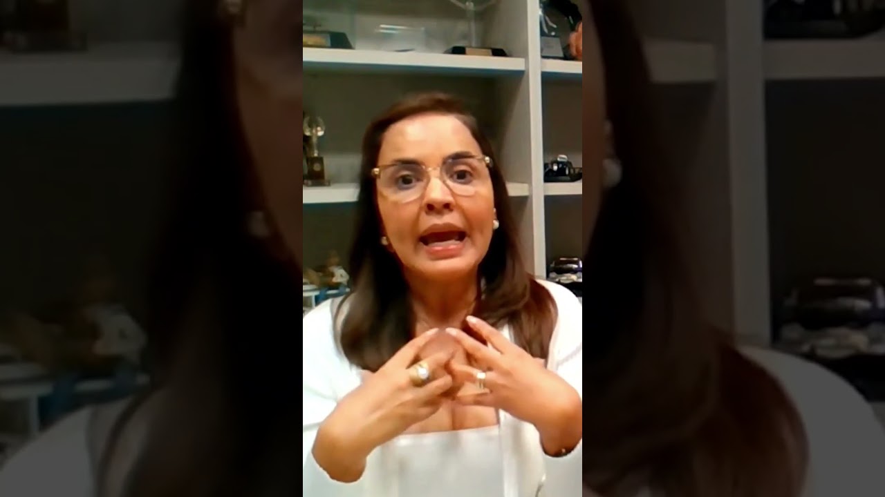 Atual esposa de Carlos Alberto de Nóbrega dispara para ex-companheira dele, Andréa: