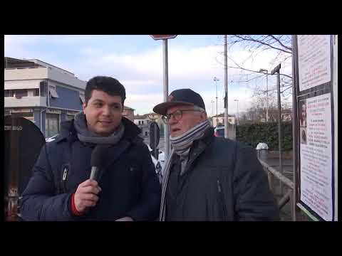 Sos Arezzo Tv - Rimesso al suo posto il cartello di nuovo caduto vicino ad una scuola