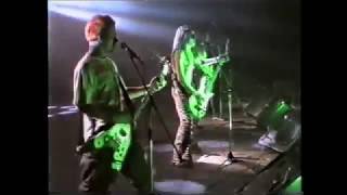 Acid Drinkers &quot;Smoke On The Water&quot; - (Deep Purple cover)