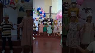 Praise him 2x all the little Children, God Is Love.